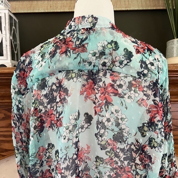 Kut from the Kloth Floral Print Textured Blouse Sz. L - Picture 10 of 14
